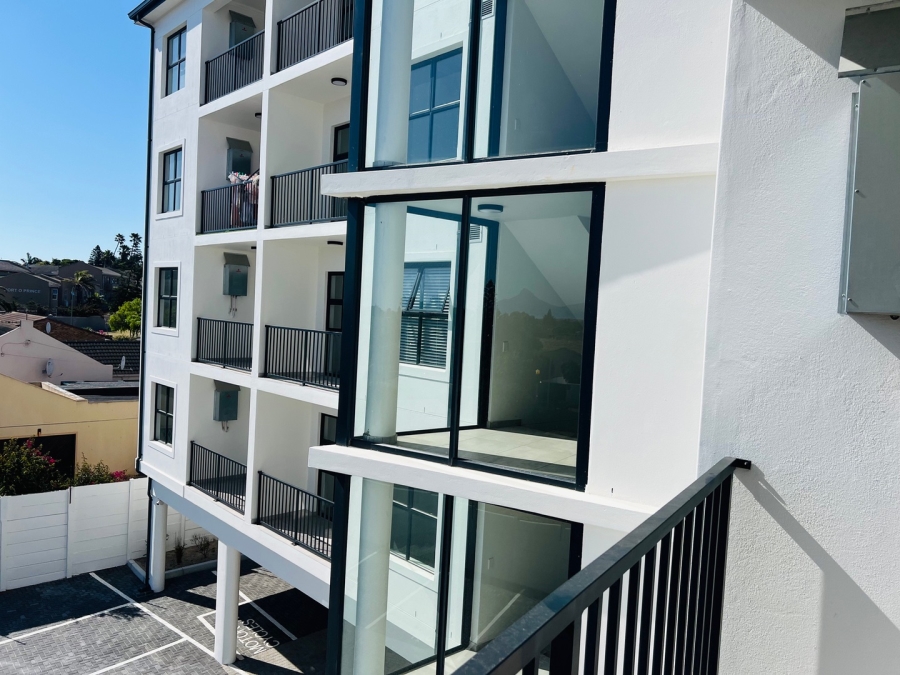 2 Bedroom Property for Sale in Table View Western Cape